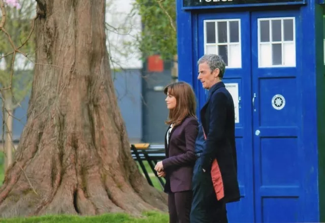 Peter Capaldi and Jenna-Louise Coleman - Doctor Who - 12x8 Unsigned Still