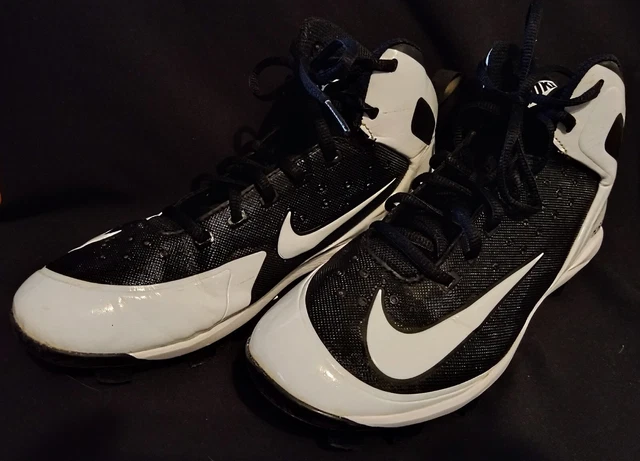 Boys Black And White Huarache Series Football Kleets Made By Nike