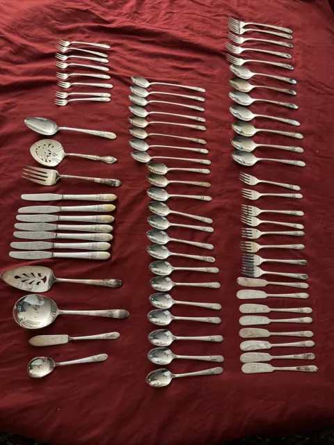 WM Rogers IS Vintage Silverware Set 73 Piece