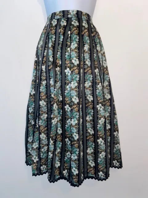 Vintage Rock gestreift Blumenmuster Boho plissiert Smart Retro Baumwolle lang Folk Größe 16
