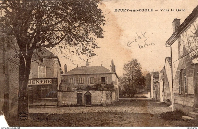 5781 cpa Ecury sur Coole - vers la Gare " état "