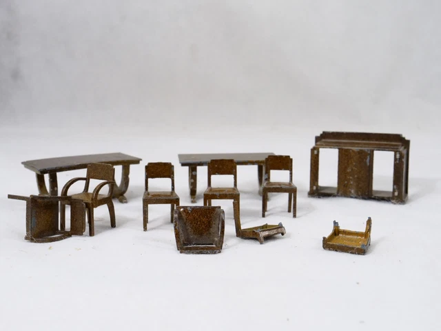 Dinky Toys France N°101 – Meubles Salle à Manger Miniatures – Zamak – Vintage