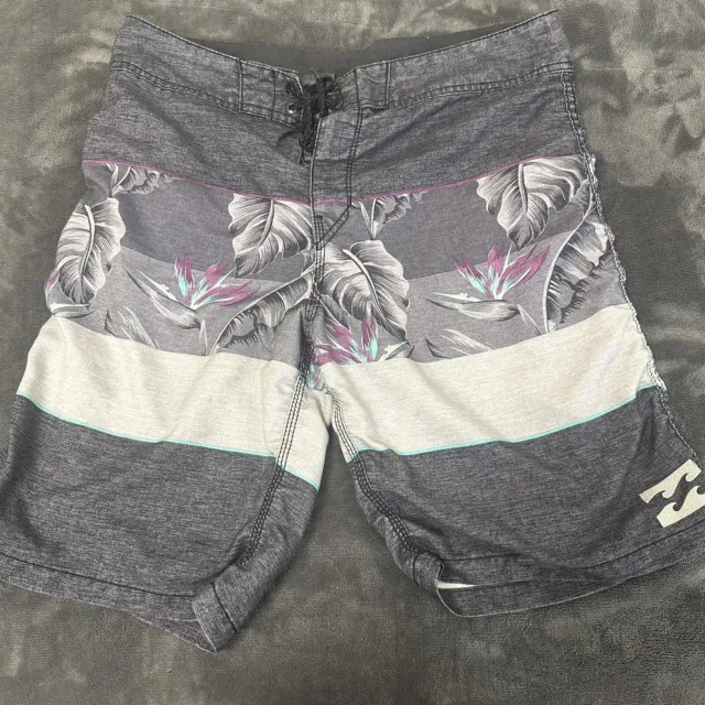 Billabong All Day Board Shorts Mens Size 33 Purple Floral Hawaiian Surf Swim