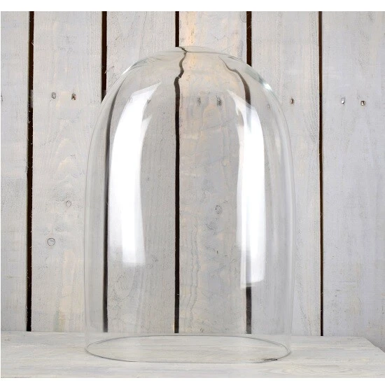 Cloche dôme circulaire faite main en verre soufflé à la Cloche dôme circulaire faite main en verre soufflé à la