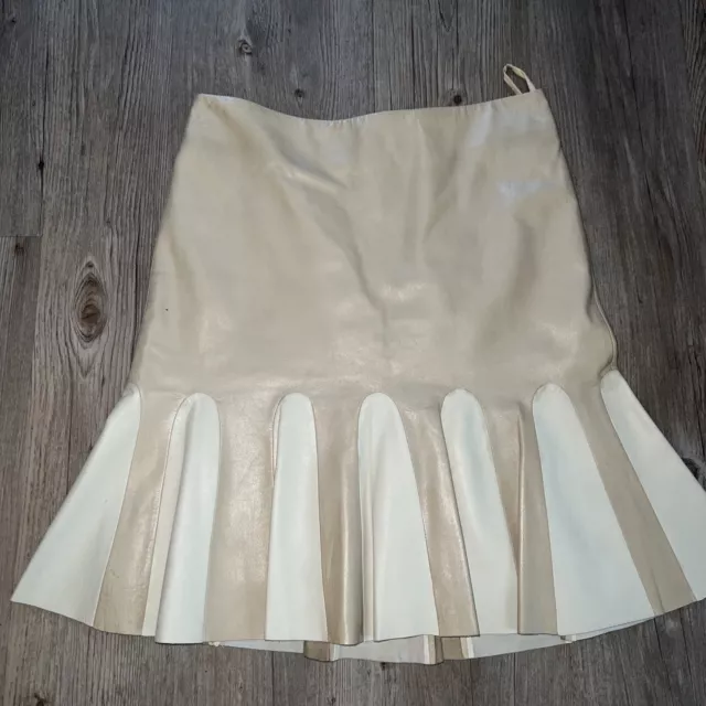 Alexander McQueen Tan & Ivory Leather Skirt Size 38 Made In Italy Kick Pleats