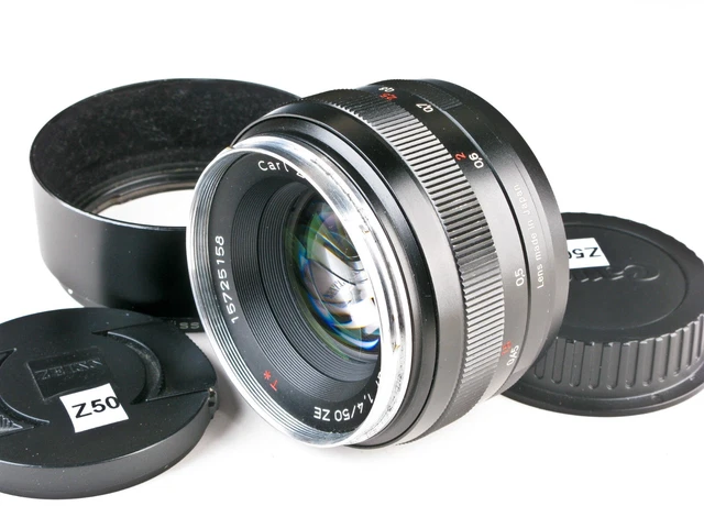 Carl Zeiss Planar T 50 mm F/1.4 MF ZE Objektiv Canon EOS EF