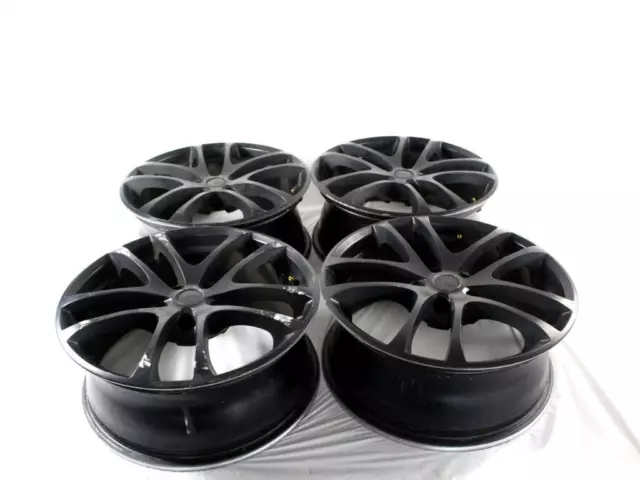 Set 4 Cerchi In Lega Aftermarket Da 17 Pollici 5 Fori 7.0Jx17 H2 Et 35 Opel Astr