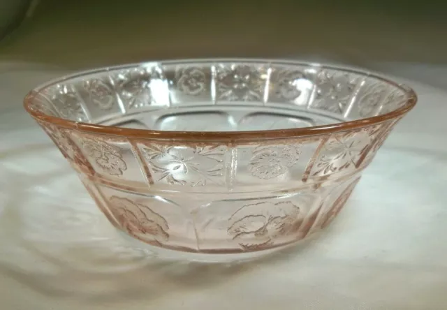 JEANNETTE GLASS DORIC & PANSY PINK 4-1/2" DIAMETER BERRY or FRUIT BOWL!