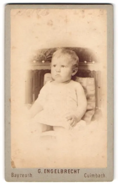 Fotografie G. Engelbrecht, Bayreuth, Rennweg 300, Portrait Kind im weißen Kleid