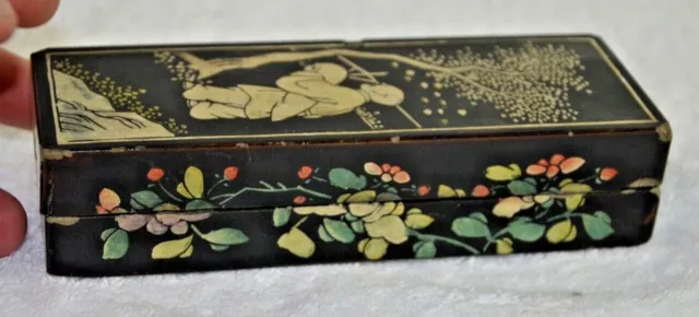 ANTIQUE Japanese LACQUER BOX w/ Carved and inlaid decoration