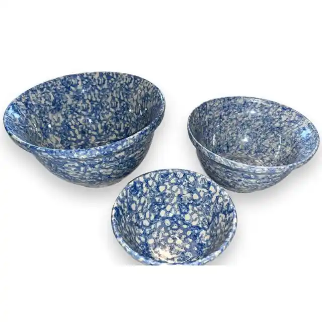 Roseville Sponge Ware Blue Mixing Bowls Set Of Three