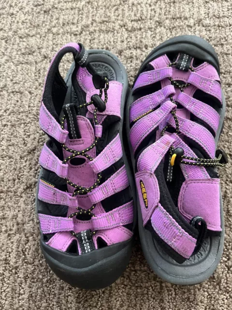 Keen Womens Shoes Newport H2 Size 7 Purple Sport Sandal Athletic Pre Owned