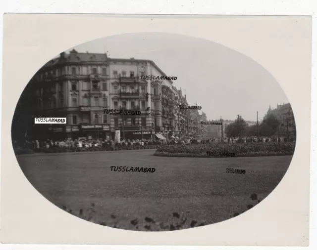 Berlin alte Stadt Ansicht Häuser Park Einwohner Verkehr Fassade Gebäude Foto