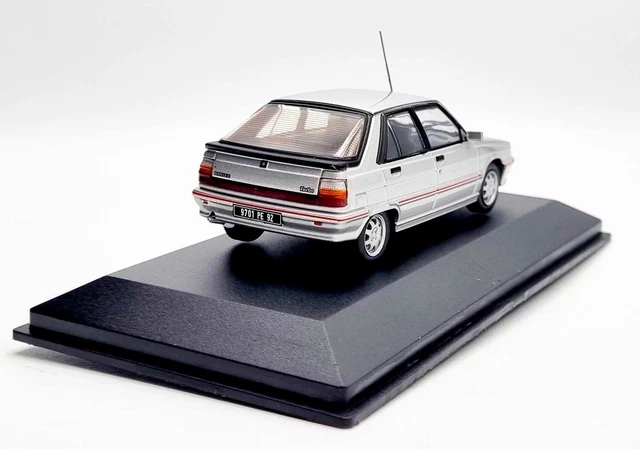 Minicar Plus Resina SB 1/43 - Renault 11 Turbo 1988 Nera