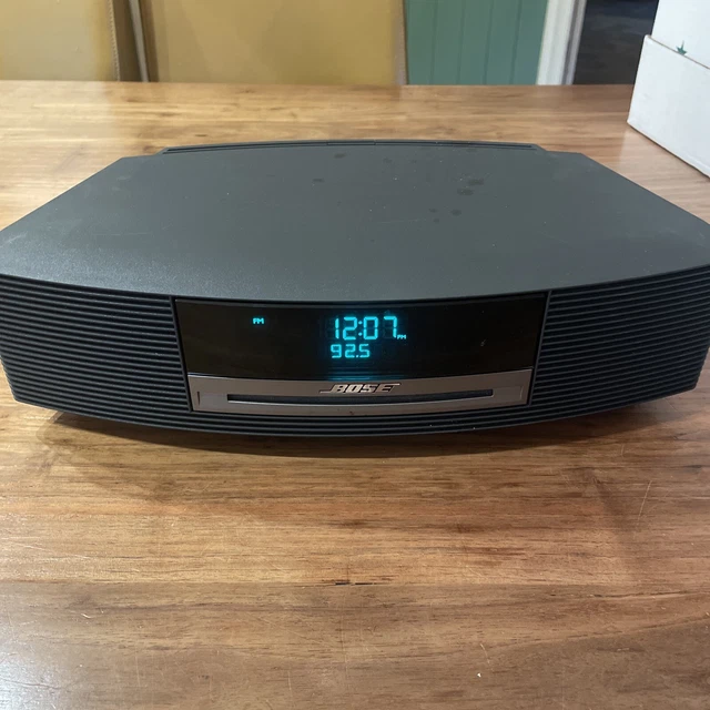 BOSE WAVE SYSTEM Graphite Gray AWRCC1 ,Radio, Alarm Clock w/remote CD