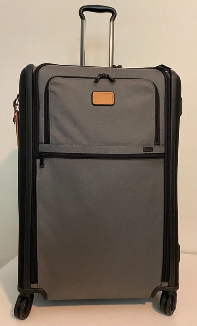 NWT Tumi Medium Trip Expandable 4-Wheeled Packing Case – Alpha 3 – Alloy