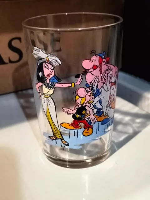 Verre A Moutarde Amora 1968 Asterix Obelix Panoramix Et Cleopatre  (Jarv116)