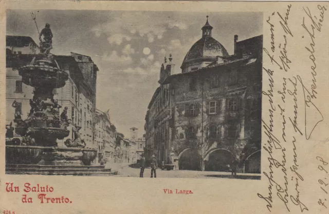 Np0888 - Trento - Un Saluto Da Via Larga Fine Ottocento Viaggiata 1898