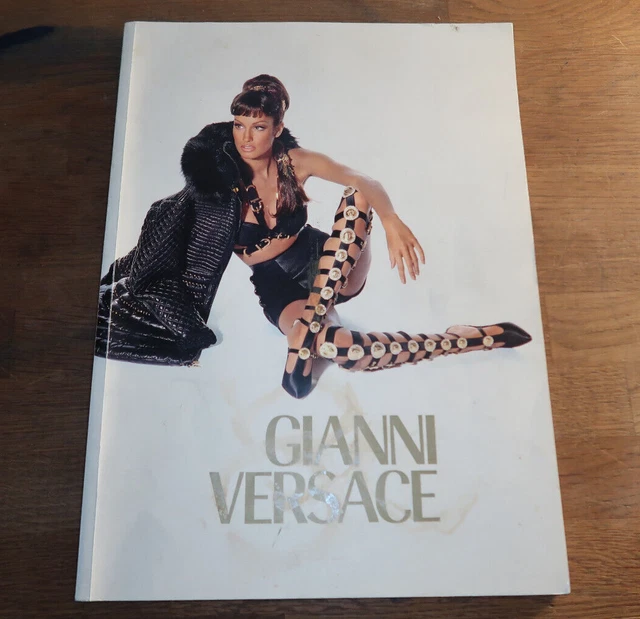 GIANNI VERSACE Catalog 23 (199293) Women's Collection. by Irving