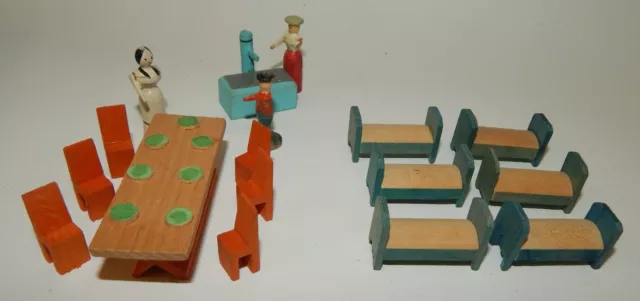 Vintage Erzgebirge Germany Putz Miniature Toy Carved Table Chairs Beds People +