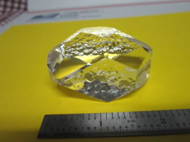 Synthétique Boule Quartz Joaillerie Pierre Super Propre, Deux Ans Pour Grandir