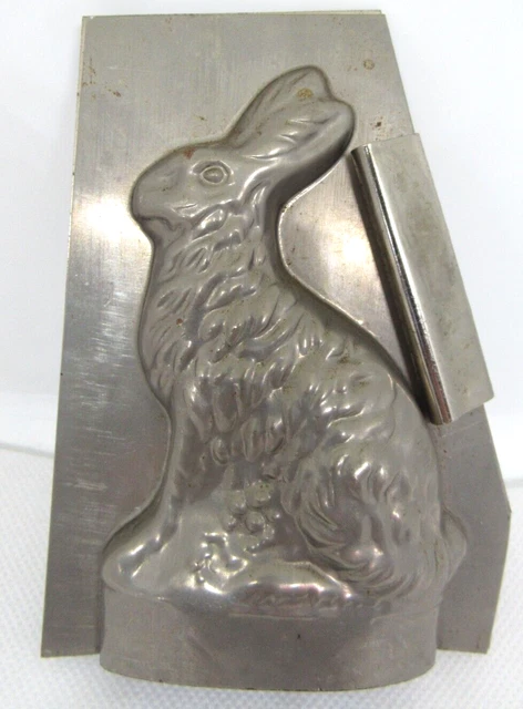 Antique Chocolate Mold Bunny Rabbit Sitting 4"