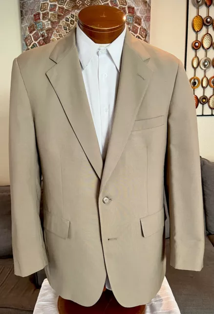 Brooks Brothers Mens 2 Btn Beige Wool  Blazer Jacket Size 42 R MINT!