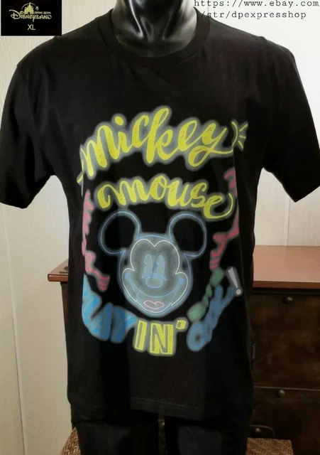 Disneyland Hong Kong Mickey Mouse Black *Glow In The Dark T-Shirt Adult XL *Note