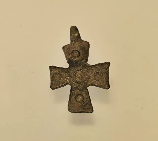 Holy Land, Nice early Byzantine bronze cross pendant.