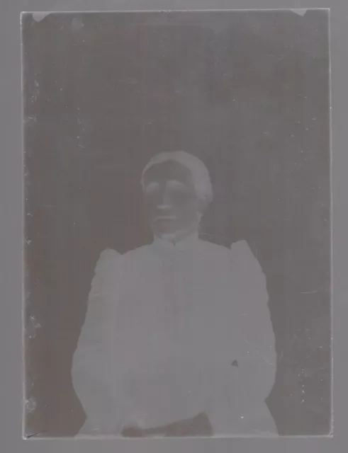Glass photo plate - women's (Ref. 44)