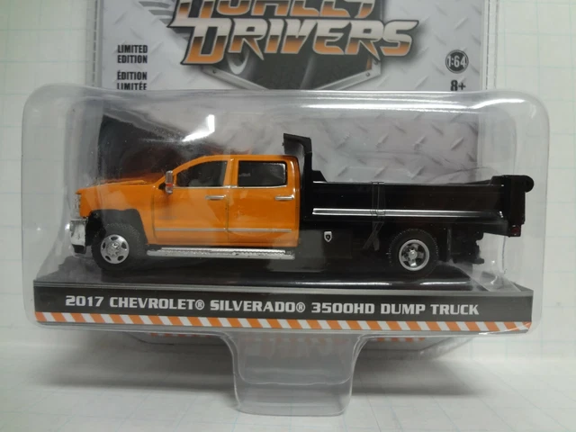 Greenlight 2017 Chevrolet Silverado 3500HD Dually Dump Truck - 1:64