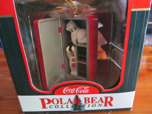 1998 Vintage Coca Cola Vending Machine Polar Bear Cubs Ornament