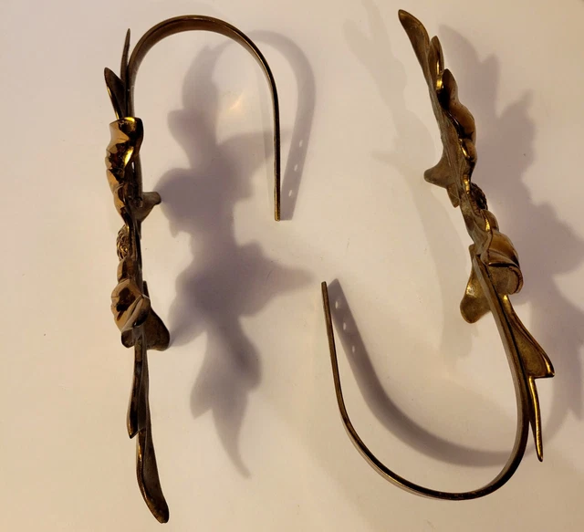 Vintage Pair Heavy Brass Wall Curtain Drape Tieback Holder Bow Art Nouveau Metal 8