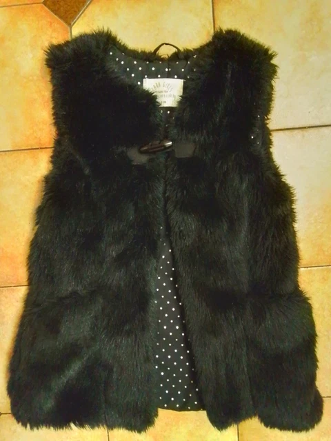 Zara Girls Black Furry Waistcoat Age 7/8