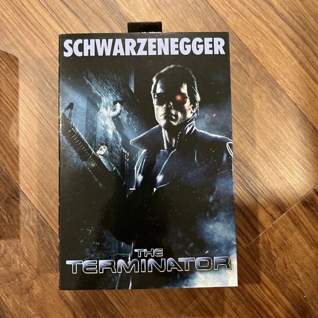 Neca T-800 Terminator Action Figure 2015 Police Station Assault Reel Toys New