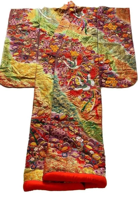 Japanese Kimono Uchikake Luxurious Wedding Embroidery Pure Silk Purple K557 2