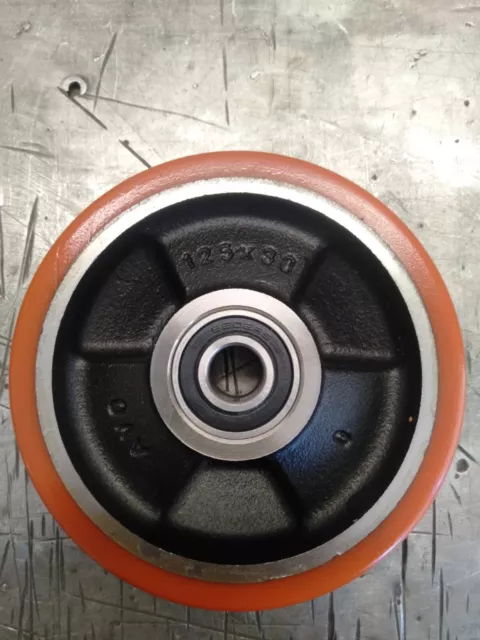 Ruota vulkollan 125*30 per carichi pesanti