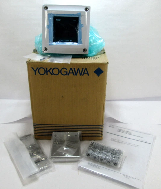 Yokogawa~ FLXA402 Sfx-A-B-AD-P1-NN-A2-WR-N-N-N-NN/UM 4-Wire Analyzer Style S1.08