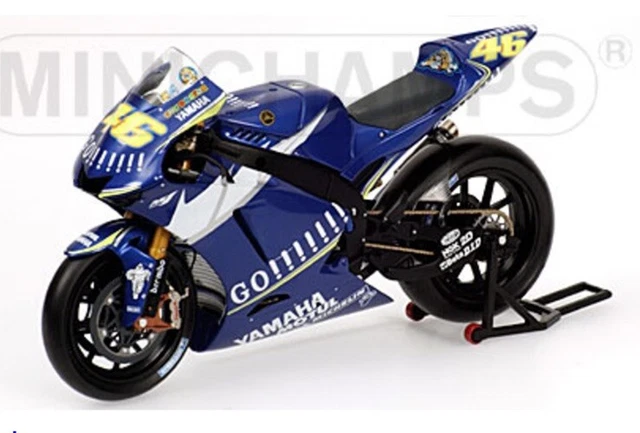 Miniature Moto Minichamps 1/12 - Yamaha YZR-M1 Toni Elias MotoGP 2005 (122 053024)