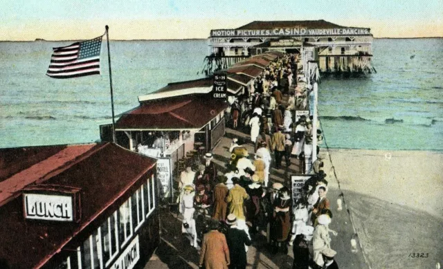 Vintage Post Card Crowd On Pier, Old Orchard, ME Casino People P19