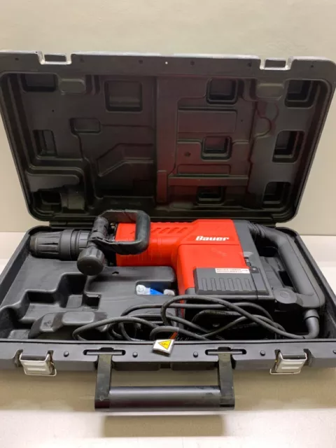 Bauer Tools 1631E-B Demolition Hammer Kit