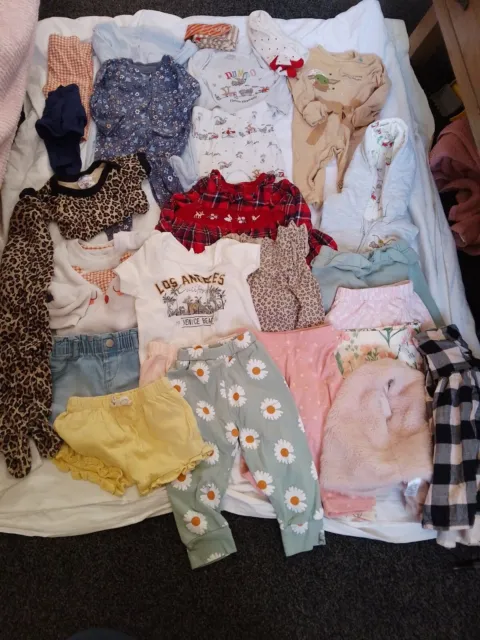 Baby Girls 3-6 Months 25 Piece Clothes Bundle