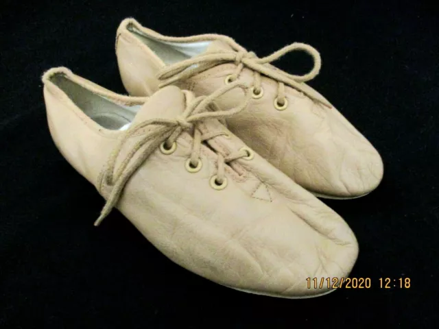 ~GIRLS BLOCH BIEGE JAZZ SHOES - SIZE 11.5 AUS - 16.5cm length - GC~