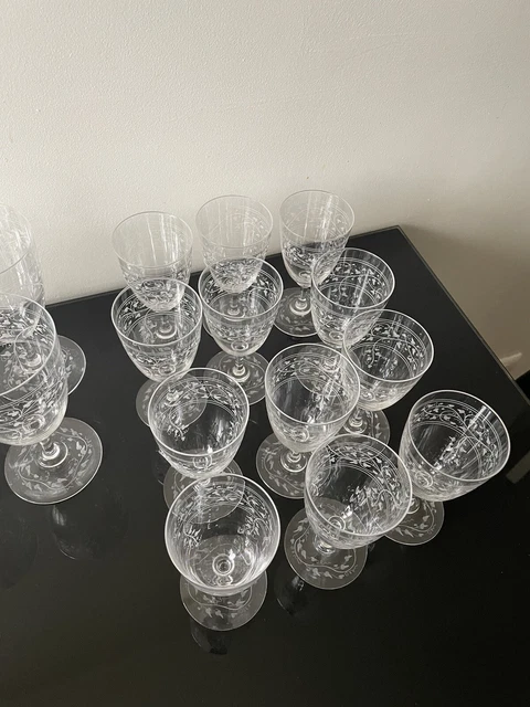 ancien service de verres en cristal grave baccarat st louis XIXe siècle 9