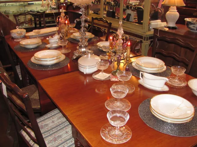 Antique American Federal Mahogany Dining Table New York Circa 1815 3