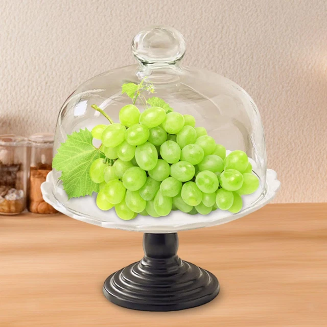 Présentoir à gâteau et couvercle en verre | Photo Premium