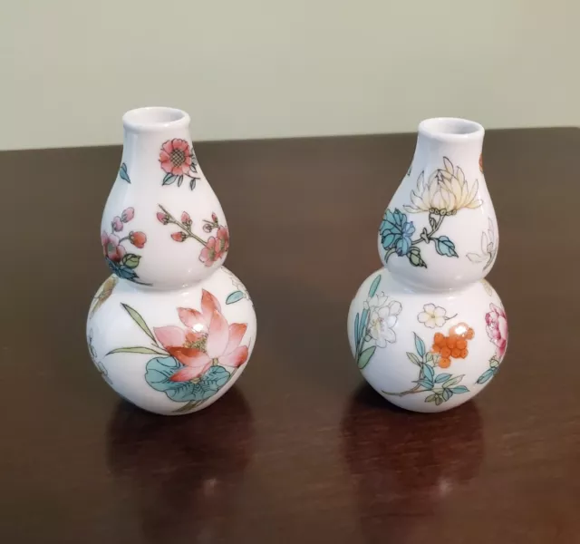 Antique Chinese Zhongguo Jingdezhen Zhi Porcelain Vases Pair Hand Painted Glaze
