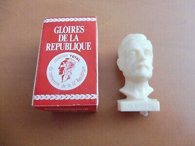 Figurine publicitaire Total-Gloires de la République-Buste de Louis Pasteur 