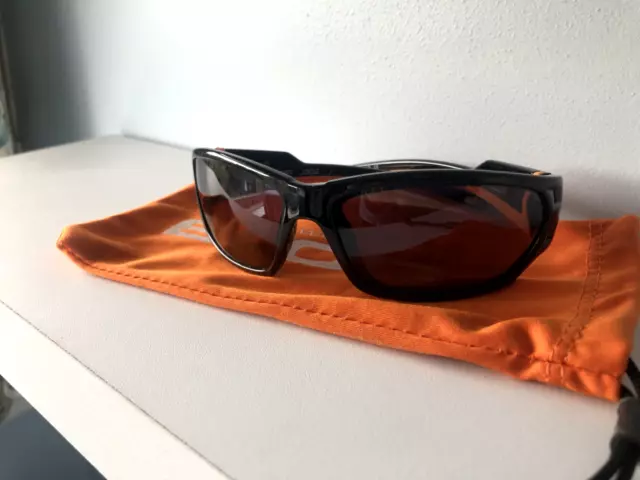 BLOC sunglasses Scorpion J302 Original bag. Used but in excellent condition