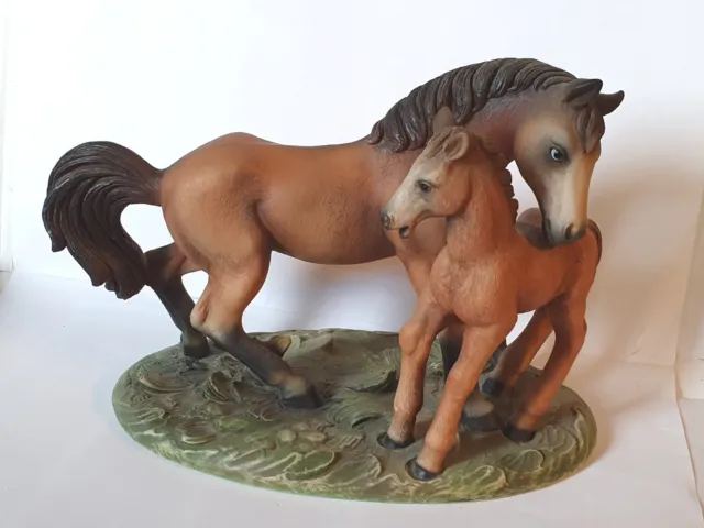 Figurengruppe Pferd Stute mit Fohlen 22 cm Italy Vintage gemarkt